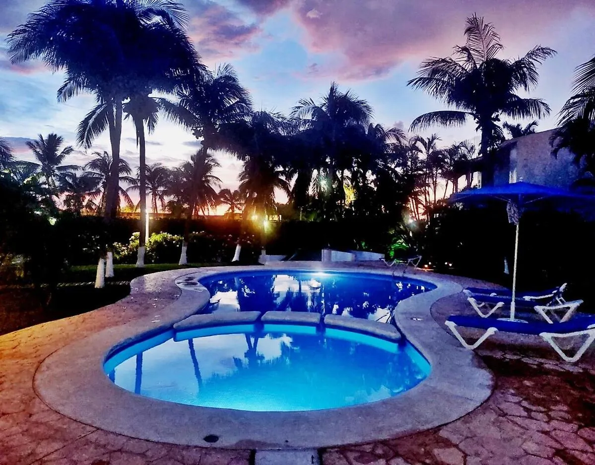 Hermosa Planta Baja Con Piscina, Acceso A La Playa!!! Cancún