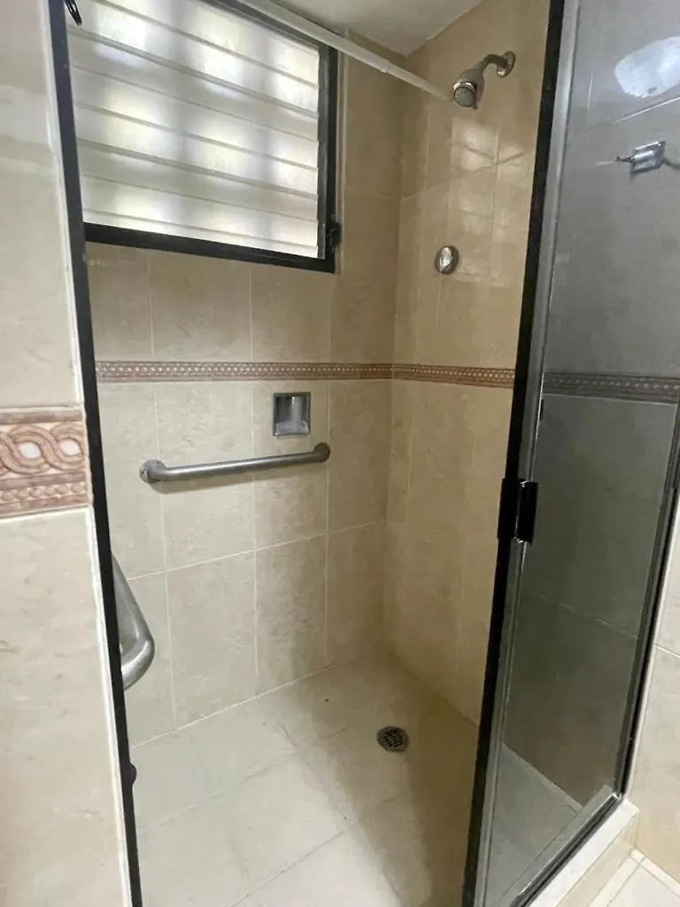 Hermosa Planta Baja Con Piscina, Acceso A La Playa!!! Cancún Bed and breakfast