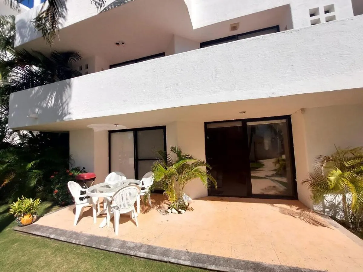 Hermosa Planta Baja Con Piscina, Acceso A La Playa!!! Cancún 0*,