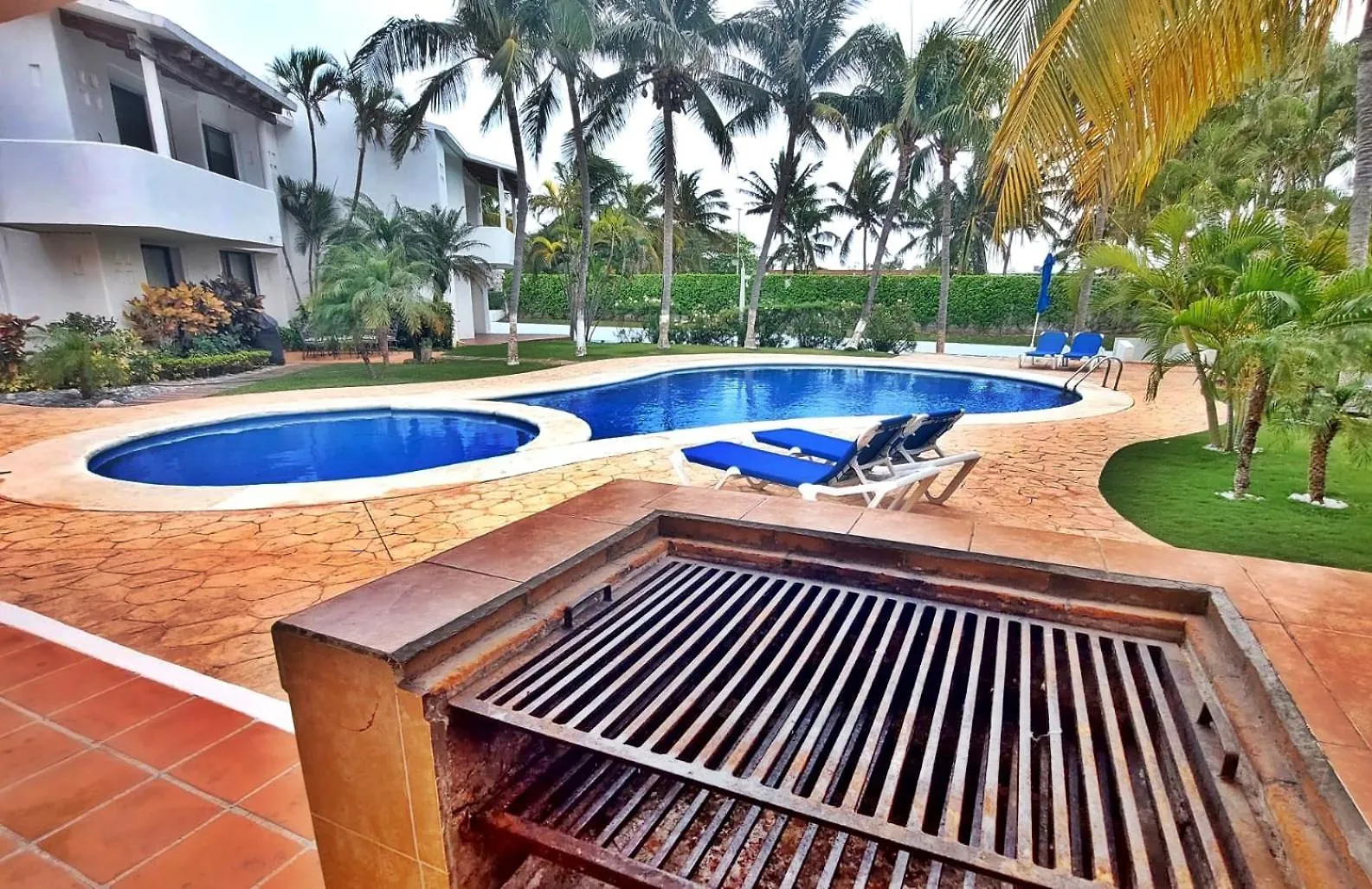 Hermosa Planta Baja Con Piscina, Acceso A La Playa!!! Cancún 0*,